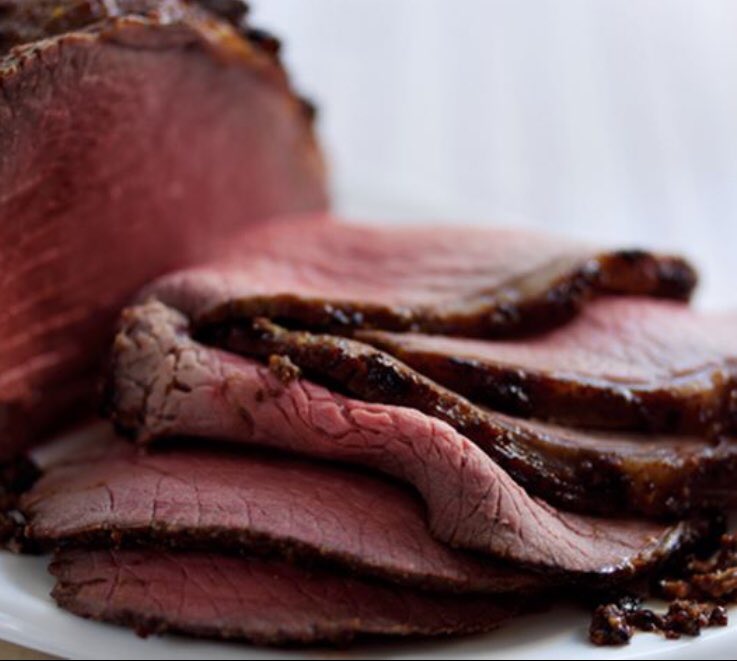 SUNDAY means a roast dinner and time spent with family and friends. 

#Family #Friends #Roasts #Sunday #Beef