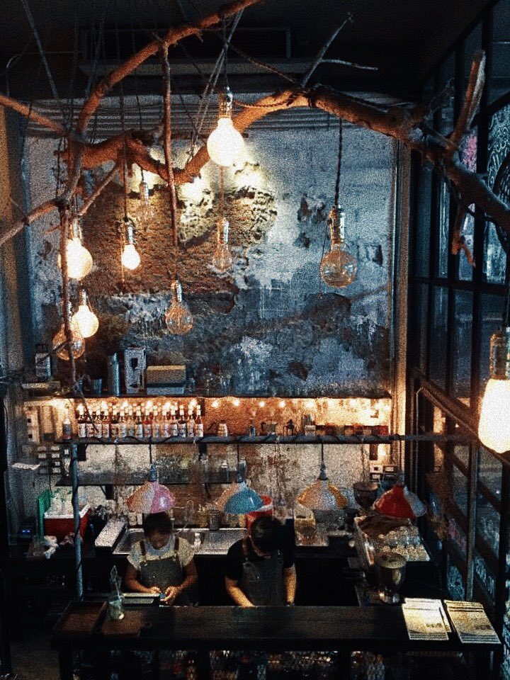 Born2beYada's tweet photo. 📌 Wolf's den หน้าสถานีตำรวจ อุดรธานี
การมอบความรักให้ใครสักคน ไม่ได้แปลว่าเขาจะรักตอบ อย่างน้อยก็พอใจเถอะว่า รักนั้นมันก็เกิดขึ้นในใจเราแล้ว
#รีวิวอุดร #เที่ยวกับแฟน #ร้านกาแฟ
#รีวิวอีสาน #เที่ยวไทยเท่
#reviewudon #ReviewUD
#cafe https://t.co/7lhwGoyuq6