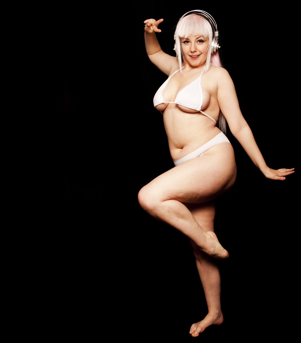 MissLadyStorm1's tweet photo. Super Sonico Sunday!
Photographer Gary Freeman
Join my snap chat or only fans link in bio
#supersonico #supersonicocosplay #anima #lewid #bikini #womanofcosplay #cosplayersofinstagram #cosplayofinstagram #babesofinstagram #femalecosplayer #ukcosplay #cosplay #cosplayer https://t.co/cdUZhnk316