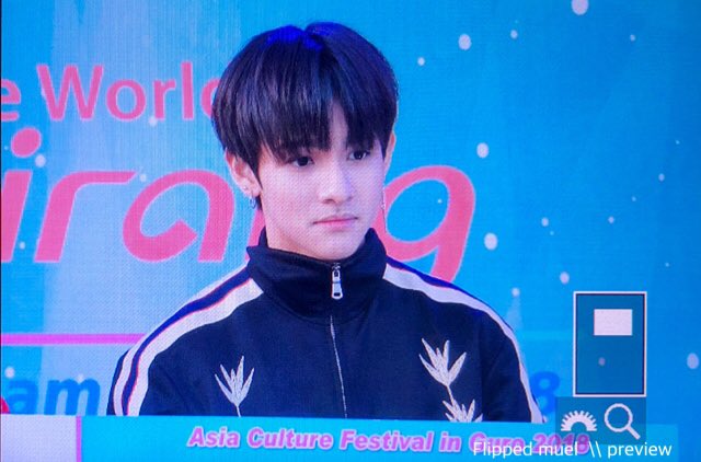 Flippedmuel's tweet photo. 181007 Asia Dream Concert 2018

#사무엘 #Samuel
@bravepunch0117 https://t.co/pNWlzy26Bo