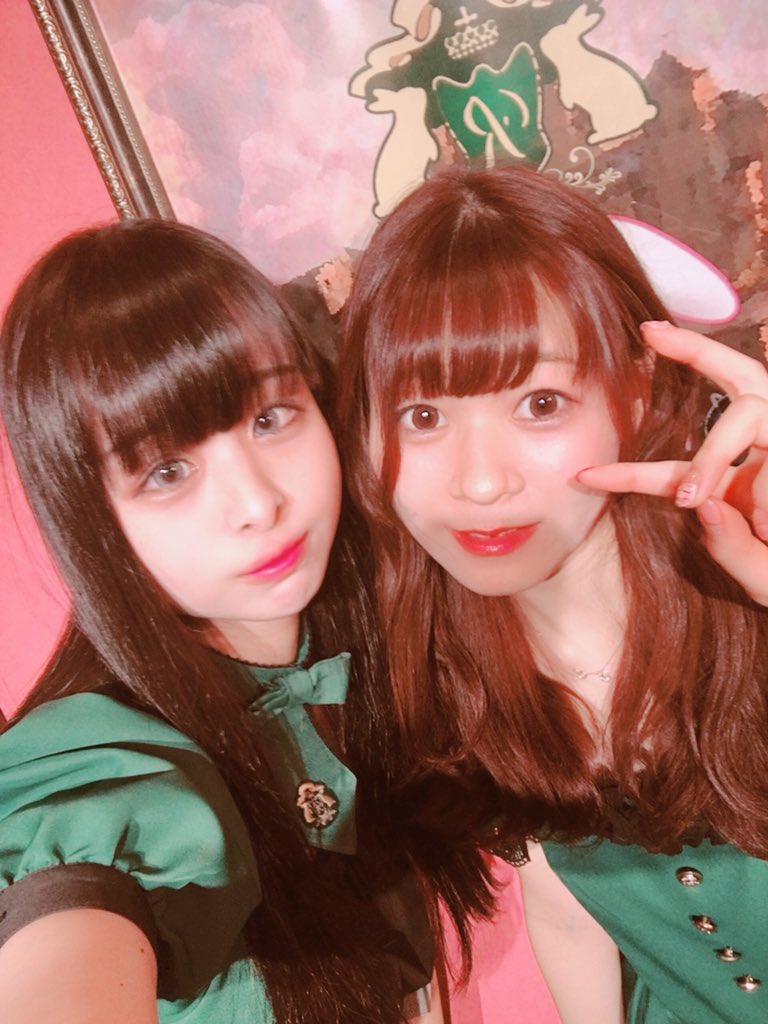 rabiraba_cafe's tweet photo. 本日もオープンしました！  今日は朝までやってますよ！  
🐰とまと🐰すうちゃん 🐰のえ🐰ふわみ眼鏡　🐰りん　🐰こえだ　
でお待ちしてます
  #ラビラバ　#秋葉原　#メイド喫茶　#コンカフェ #アイドル #ブースタードライ #BOOSTERDRY https://t.co/3nXOseTo8U