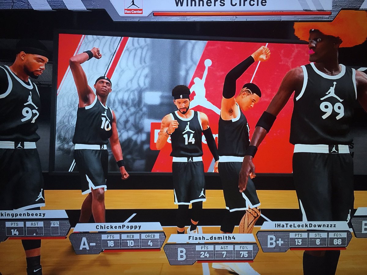 Shhchicken's tweet photo. #TrenchesAkaRec #LateNightWolfin #SkiMaskWay #SL2K #PopOut🎒

PG:@FDsmith4 
SG:@chris_hunt35 
SF:@Dcp18x 
PF:@kingpenbeezy 
C:@ChickenTPO 

@2KCrewFinder @TruPlayersOnly @Big_Brudda_PURP @youFamousEnough @ProphecY_SL2K @codyparrent @@2KHUNTSEARCH @top2kplayers @2KDuffyConnect https://t.co/OiVE2ylziD