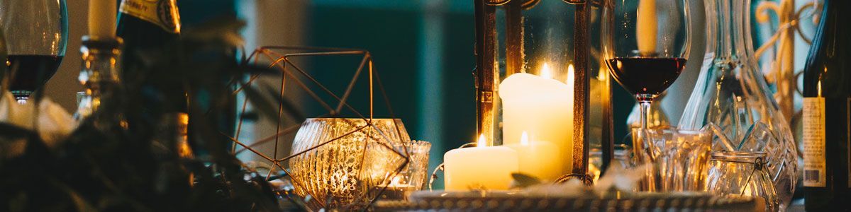 Amelies_Kernow's tweet photo. #Eat #Drink #BeMerry @PortEliotEstate #ChristmasFeast Nights hosted by @AmeliesEvents serving @Knightor_Winery #JubelBeer @tarquinsgin @mountsbaydairy @BakerTomsBread #RJTrevarthenMeats music by #KingDinosaur #RussellSinclair @Boundless_Bros Book Now https://t.co/JQGgzPkc8g #Love https://t.co/qA3LV2vOgH