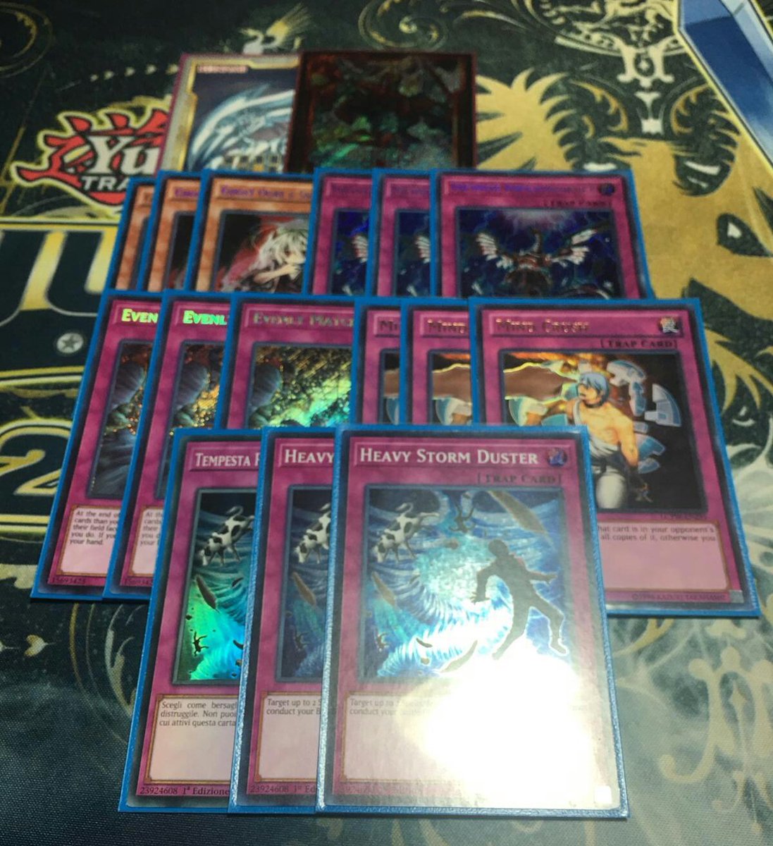 ElementsUnited2's tweet photo. Noch mehr Sky Striker
Hier Jules (@MollerJulian ) sein Sky Striker mit Spell Book Engine mit der er Platz 10 erreichen konnte und sich damit wahrscheinlich die EM Quali geholt hat.
#YuGiOh #Elementsunited #WCQ https://t.co/kk5VelqM7T