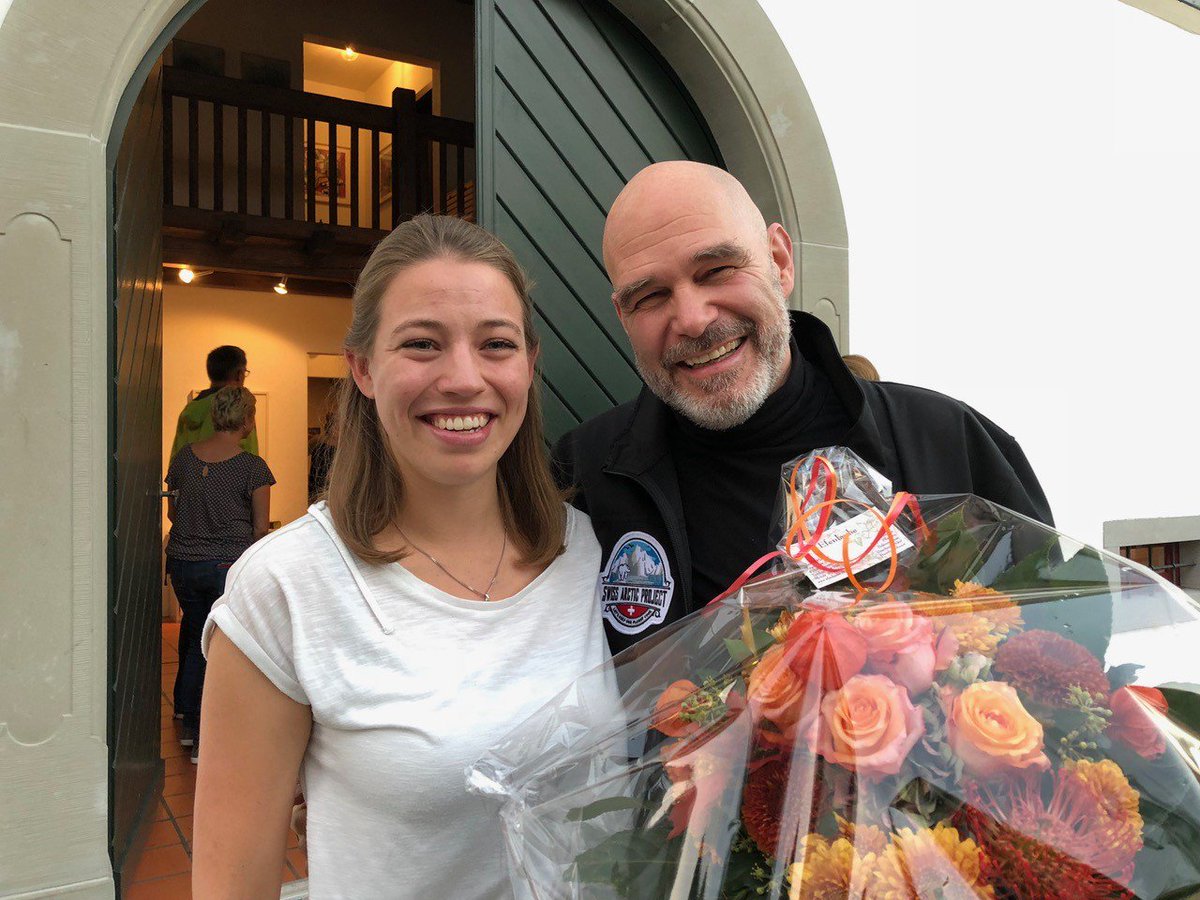 SwissArcticProj's tweet photo. Das Swiss Arctic Project 2018 lebt weiter

Die Expeditionsteilnehmerin Joëlle Perreten organisierte für den vergangenen Freitag ihren ersten öffentlichen Vortrag in Stäfa.
Dieser war gut besucht und ein voller Erfolg!
#SwissArcticProject2018 #letskeepourplanetcool https://t.co/yqEXcbMKiH