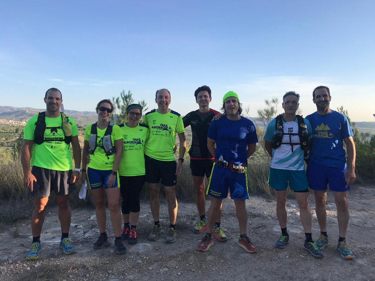 trailalborache's tweet photo. Salida oficial del club "Albroache Runners" por neustro término y después, a almorzar! #LosZorros #Alborache #TrailAlborache https://t.co/8RMawp5aNa