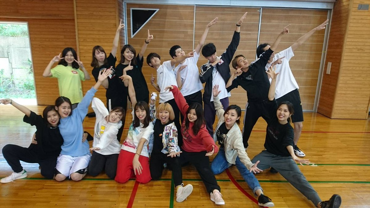 _kansyasai's tweet photo. 環謝祭カウントダウン、
あと13日！！
今日はダンス部のみなさんです🕺🕺✨
ダンス部のみなさんは、
環謝祭1日目に屋外ステージにて17時5分より「TEDスペシャルダンスステージ」を開催します！🌈☀️
また、模擬店では水餃子を販売しますのでぜひご賞味下さい😋 https://t.co/rzRAMfAZL8