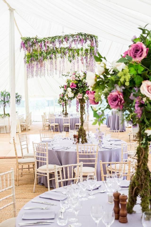bigdayinabox's tweet photo. Throwback to one of my favourite weddings this year - love it when a client says they have a dream of creating the extraordinary 🦓 https://t.co/JcOf708g0l