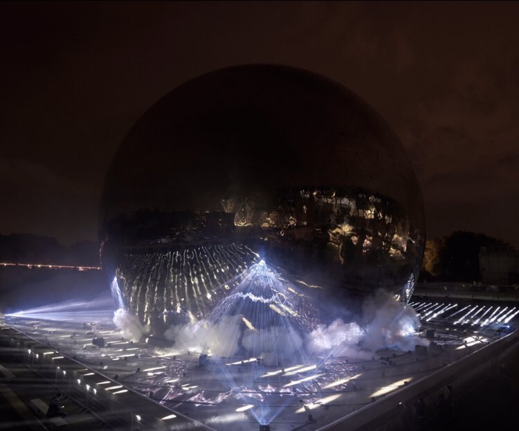 Julianozphoto's tweet photo. « Nuit Blanche 2018 « 2 »La Géode
TremensS, Wardenclyffe - Oeuvre sonore et lumineuse
#NuitBlancheParis #nuitblanche2018 #parismaville #paris #event #lageode #lavillette #tremenss #wardenclyffe #lefigaro #parismatch #le20minutes #tf1 #bfm #lcp #lci #m6 https://t.co/VFFSnz9MyJ