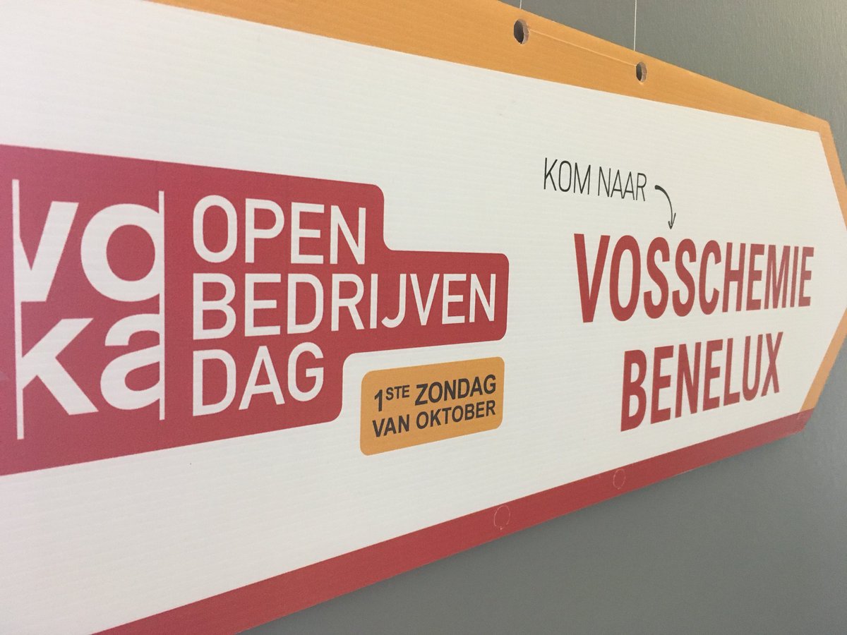 Rouchke_Rolo's tweet photo. Vijftig jaar jong...en vandaag @OpenBedrijven de geboorte van een nieuw product @Vosschemie met de baby kadoe box voor het gieten van je eigen 3D babyhandje. Proficiat! https://t.co/ZxxN4eRb5w