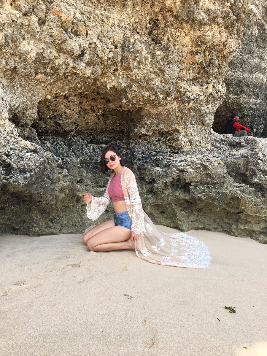 AbegailCastor's tweet photo. 📍 Bali, Indonesia https://t.co/uPe45jtAGg