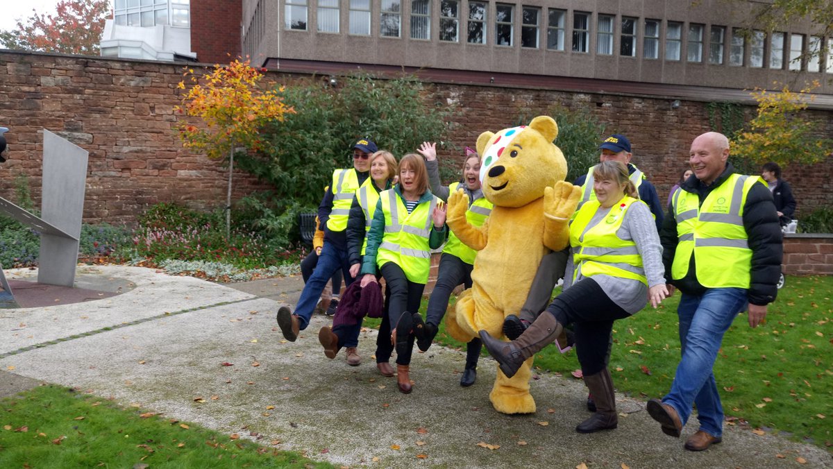 penrithrotary's tweet photo. Pudsey with some of his helpers from @penrithrotary having some fun @arragonscycles @MencapEden @Catstycam @BBCCountryfile @bbbCinN @penrithrotary #PenrithRocks #PenrithRocksforPudsey https://t.co/tPI3xex7VR