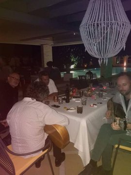 View image on Twitter