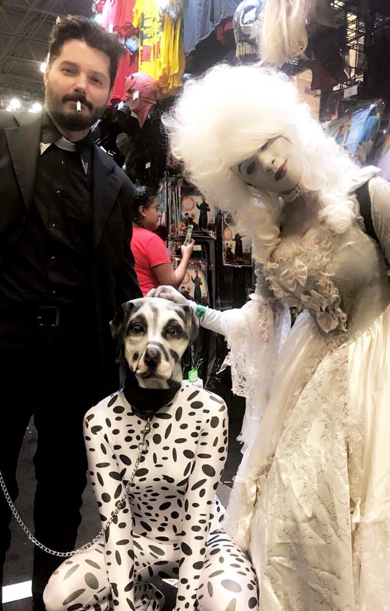 Thaoriginalgata's tweet photo. Last year at #NYCC
#cosplayer #cosplaylife #featuredcosplayer https://t.co/Wca35P4aII