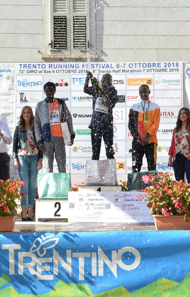 DMOSNA's tweet photo. #BuonaDomenica @TrentoRunning  Podium #Trento Half Marathon, @Italia @iaaforg https://t.co/lpqgYxmfbY