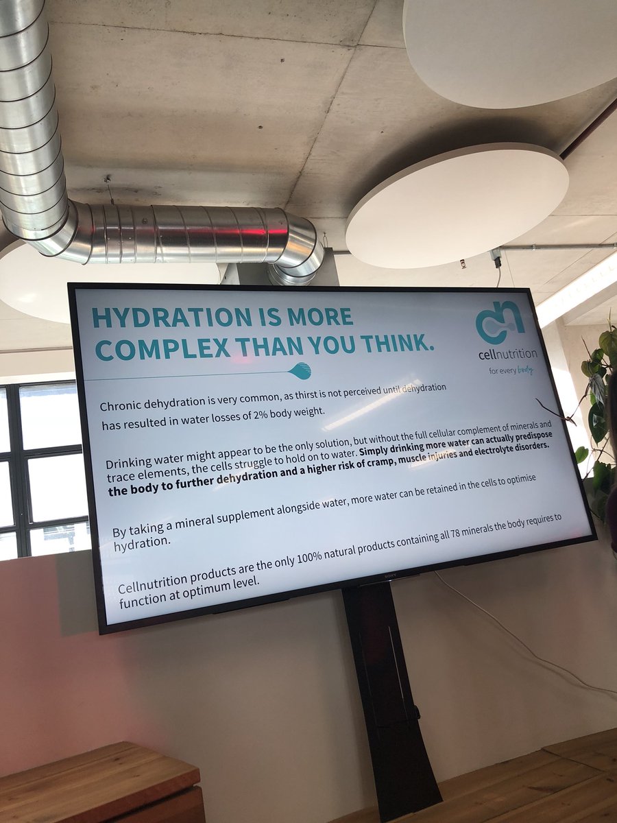 Mrs_C_Johnston's tweet photo. Here in London’s Old Street Yard at the #BioHacking meetup, we are about to discuss the importance of hydration. #HealthOptimisation #Cellnutrition #foreverybody https://t.co/B7NCOPjcjQ