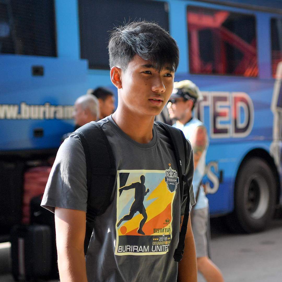 BRUTDunofficial's tweet photo. #ToyotaThaileague
THE FINAL MATCH
Let's Make It To The New History!
#RBMFC VS #BRUTD⚡
⏰6.00 PM Kick-off
📺TrueSport HD3(668), @TrueID_app
#BuriramUnited #ThaiLeague #THAILAND #TTL2018 #ไทยลีก1 #Buriram #Football #ฟุตบอลไทย https://t.co/MZL9rF1Npe