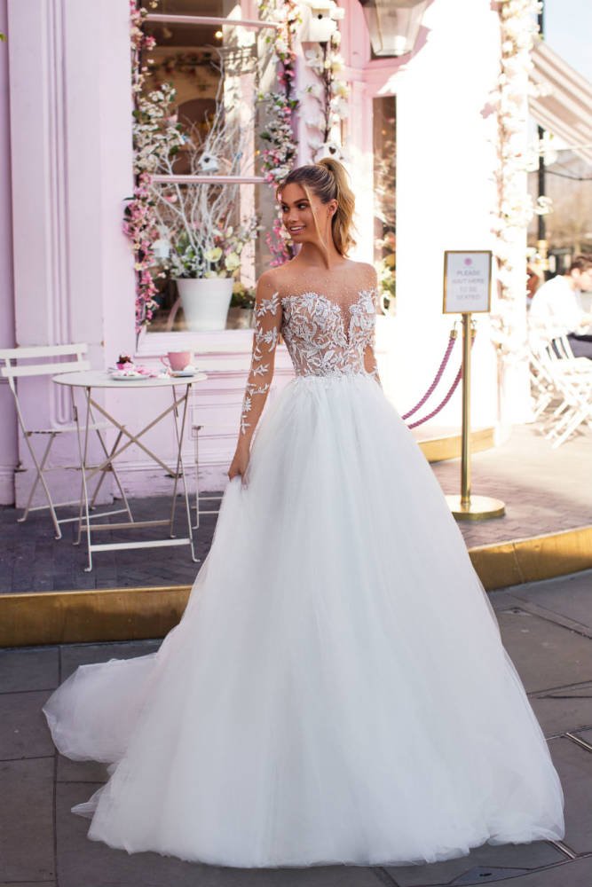 Mailboxlife's tweet image. Introducing the ⭐️Milla Nova TRUNK SHOW ⭐️ @TheWedding_Club  .

19 - 21 October. Limited Space 💍

Please call to book; buff.ly/2L9tsQj 🌸
#WeddingDressGoals #WeddingGoals #StylishBride #WeddingInspo #Love #Flowers #Pastels