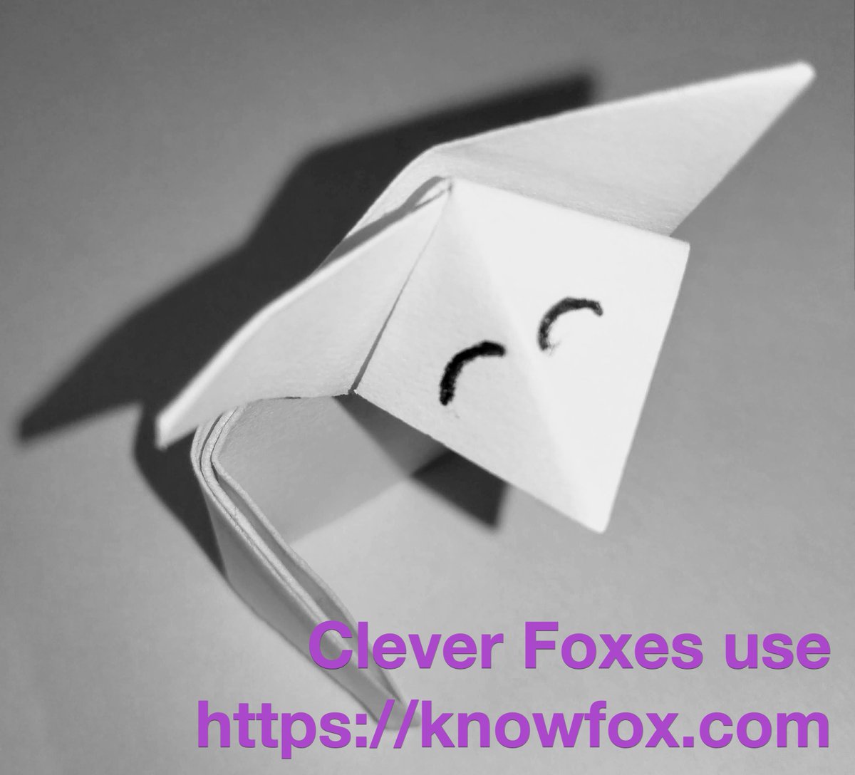 knowfox's tweet photo. Ah, Origami-Füchse https://t.co/sYak0BLZZ3