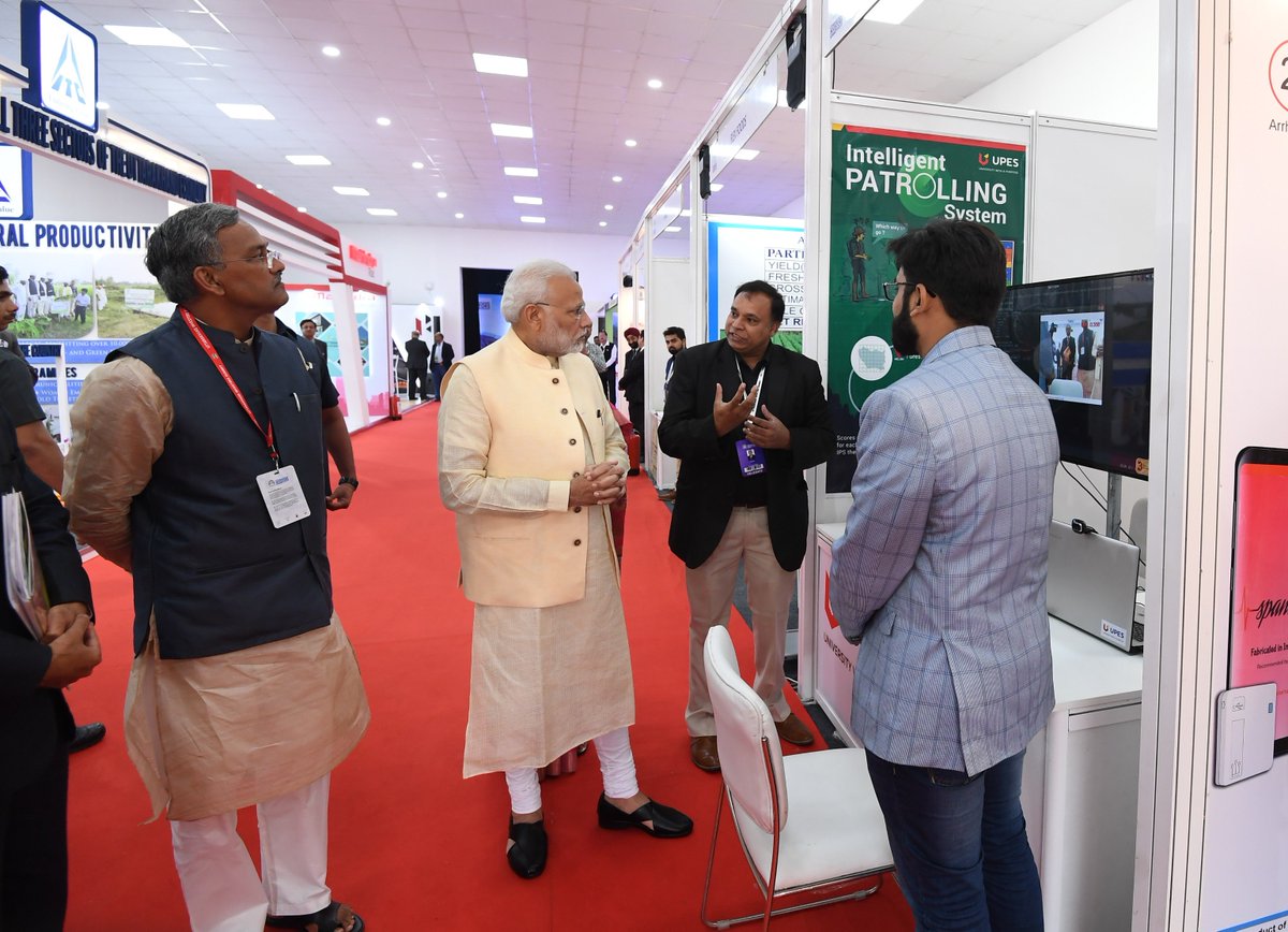 narendramodi's tweet image. Here are some glimpses from the #DestinationUttarakhand Summit.