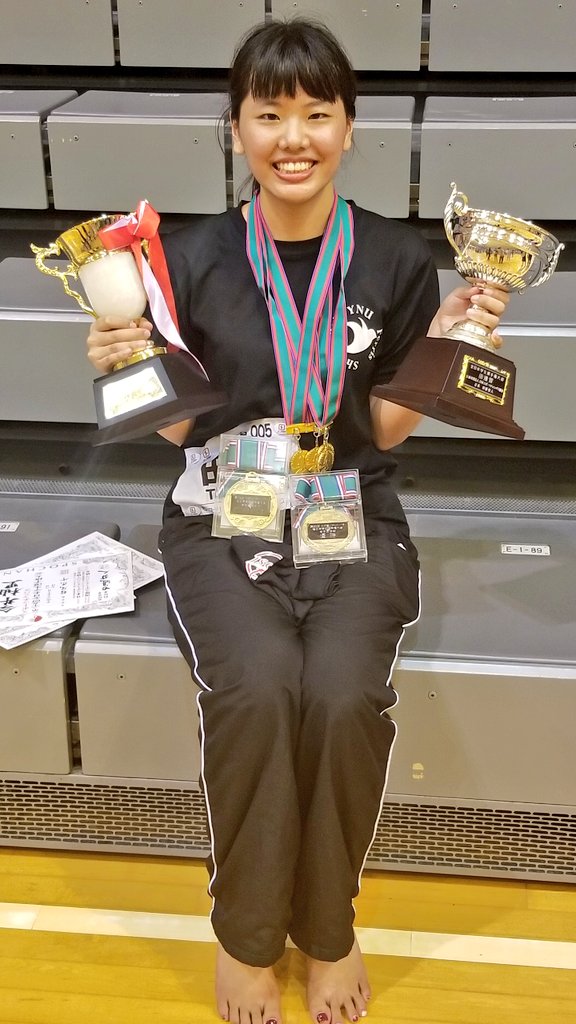 Twitter இல 日本スポーツチャンバラ学生連盟 第25回スポーツチャンバラ全日本学生大会 女子新人グランドチャンピオン川崎愛美選手 男子新人グランドチャンピオン安井洋幸選手 女子有段有級グランドチャンピオン田中瑞華選手 男子有段有級グランドチャンピオン武井 Twitter இல 日本スポーツチャンバラ学生連盟 第25回スポーツチャンバラ全日本学生大会 女子新人グランドチャンピオン川崎愛美選手 男子新人グランドチャンピオン安井洋幸選手 女子有段有級グランドチャンピオン田中瑞華選手 男子有段有級グランドチャンピオン武井