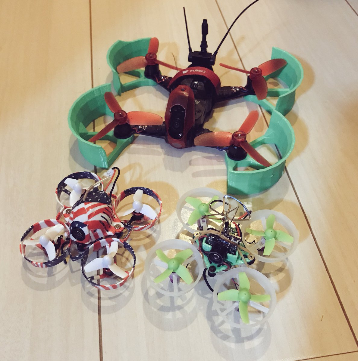 gen_twi's tweet photo. 今年中に何台増えるのでしょう、、、
#rodeo110 #walkeradrone #walkera #whoop #tinywhoop #fpv #drone #us65 https://t.co/nisv4X4C5Z