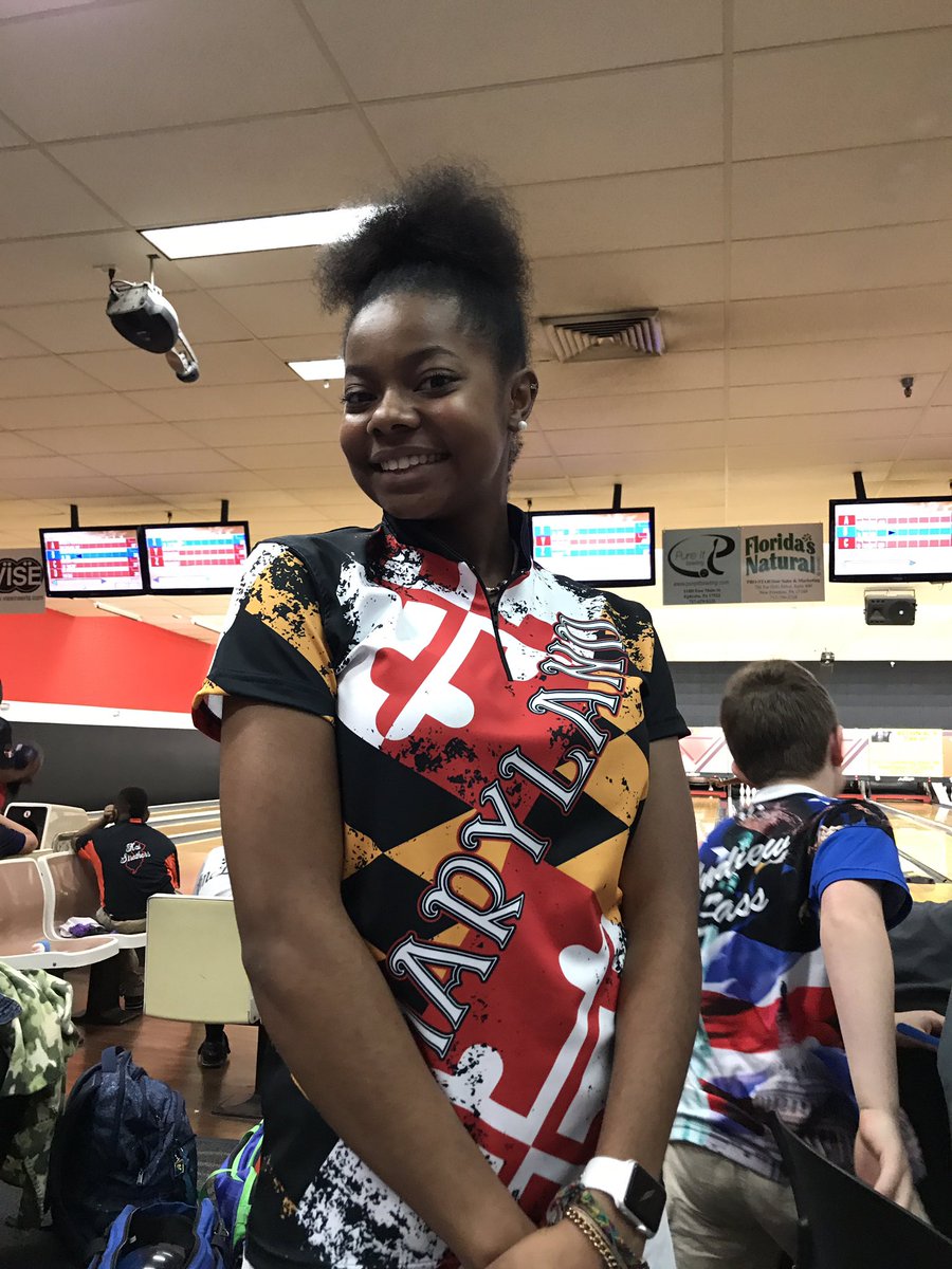 MichelleSCarey's tweet photo. Out here doing big things! Congratulations to @SiyahDior for qualifying to the cash Scholarship round of #PBA Danny Wiseman’s Youth Scholarship Tournament! Let’s get’em today girl! 🌟🎳… jersey by @kamwear #kameleonsportswear #gobowling #futurepwbabowler #bowlingislife https://t.co/NZty7WbL2z