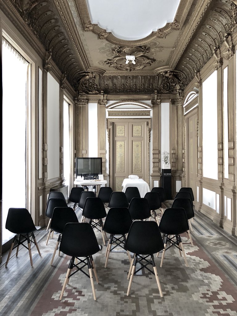 ScensEsp's tweet photo. Todo listo para la llegada de @consuelosilveir y su Masterclass del Lifting manual SCENS. #cosmetica #cosmeticanatural #cosmeticaorganica #cosmeticavegana https://t.co/wKcepmF1Aa