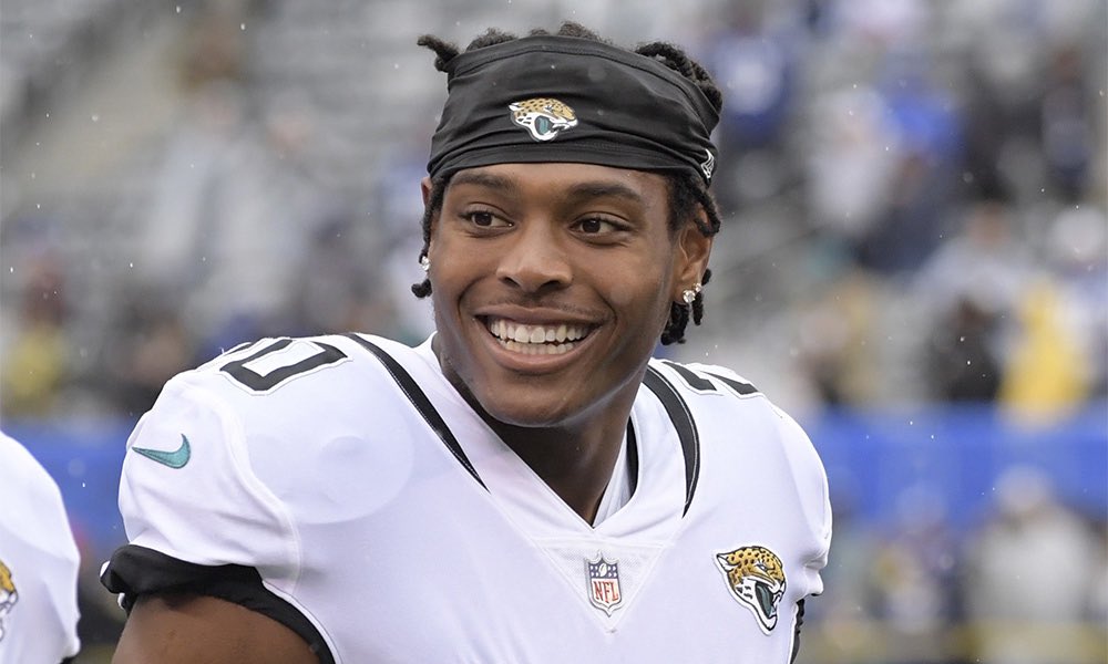 SoldbyShawn's tweet photo. @jalenramsey ain’t fooling nobody. We know he’s really Kel on creatine https://t.co/TSwB5nrsN0