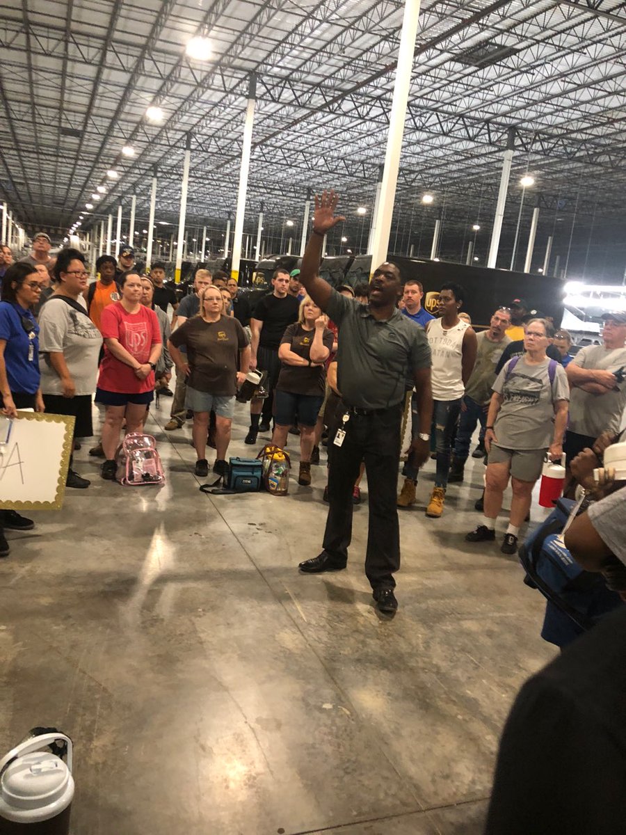 Tam_UPS's tweet photo. Oh I'm not done yet! #HasletHawks #HasletPreload #SafetyFirst @gmcgufUPS @JoeGaukler @NilesShawna @hill_deryl @roy_ups @RedRiverUPSers @ExperienceUPS @UPSers @UPS_News https://t.co/BPL2GVcXTs