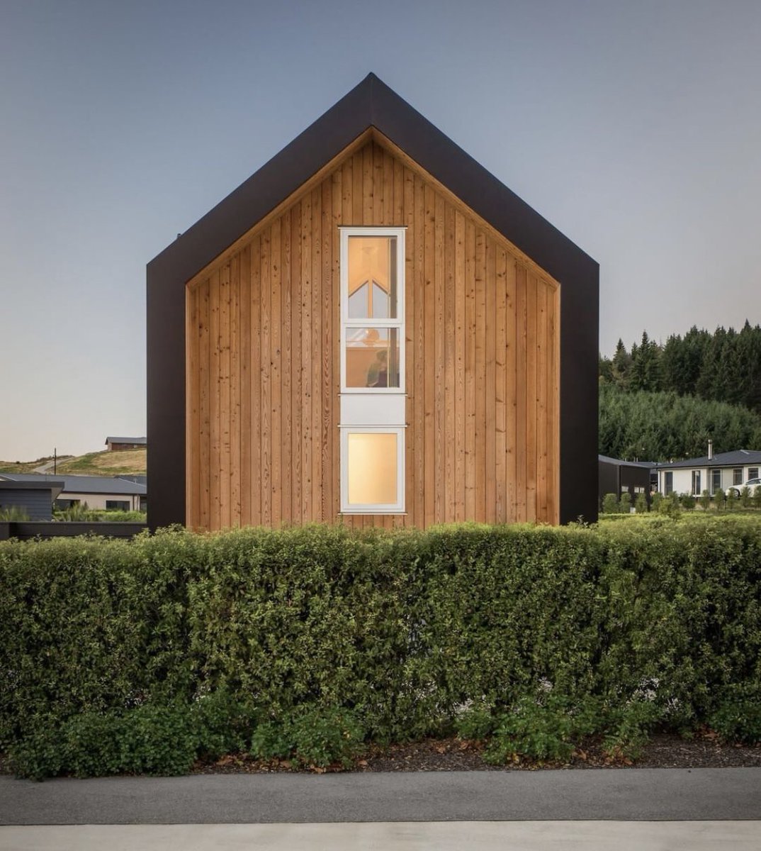 barrycondon's tweet photo. Kirimoko Tiny House, #wanaka by #condonscott architects. This little project is at over 900k views on the Living Big in a Tiny House Youtube channel! Will and Jen do a great job talking about the project. https://t.co/5ZXkgPanAi Photo Simon Larkin #architecturephotography https://t.co/AqQyoZmW2a