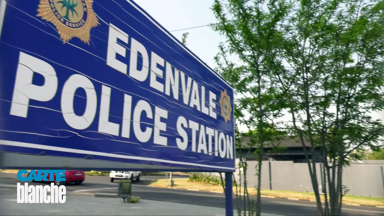 Carte Blanche on Twitter "Join us in 15 minutes with Devi_HQ from the