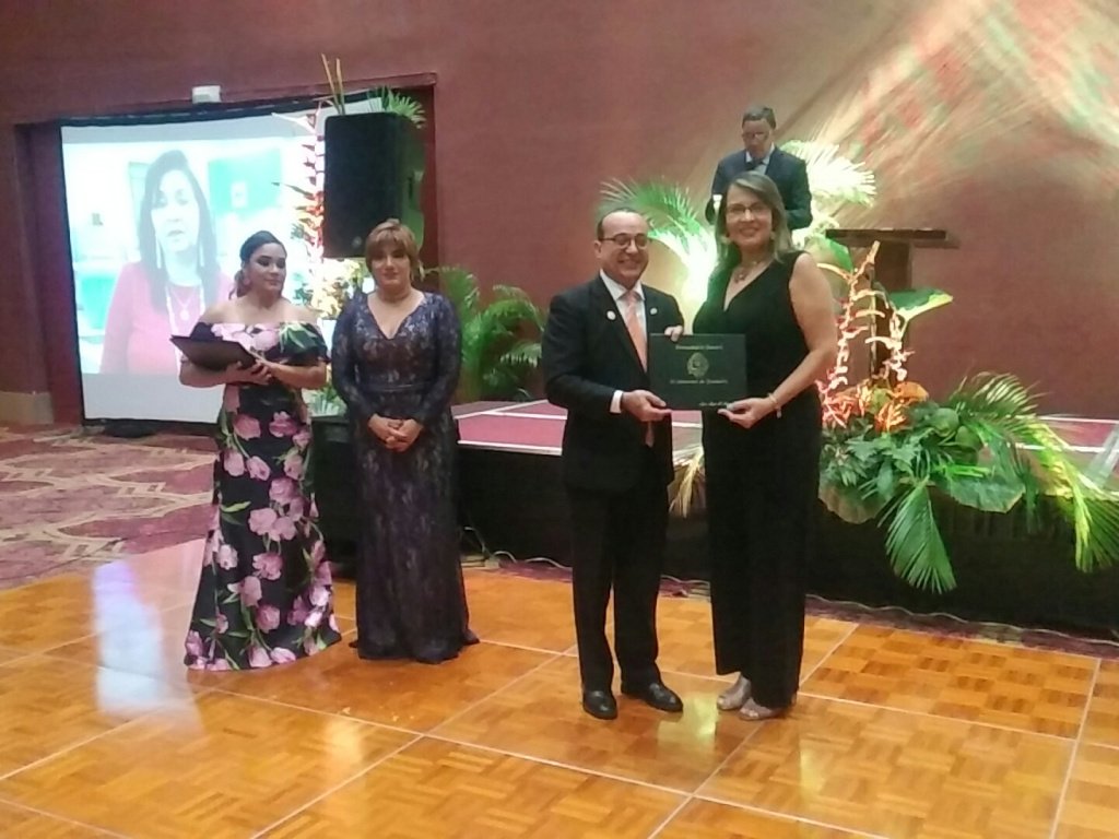 UNIVERSIDAD_PMA's tweet photo. Universidad de Panamá realiza cena por aniversario nº 83 https://t.co/d25HBzxTCA https://t.co/roTk1k6Yvl