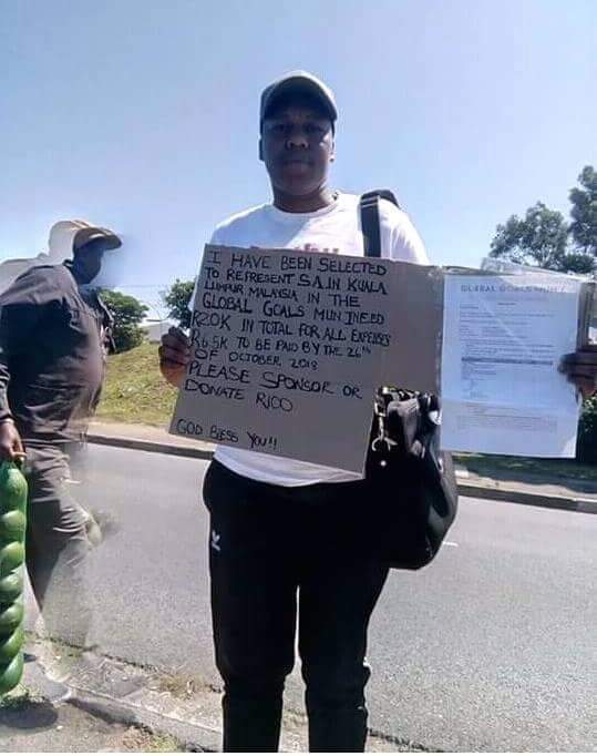 <a href="/Julius_S_Malema/">Julius Sello Malema</a> <a href="/DBE_SA/">Dep. Basic Education</a> <a href="/Cornie_Wenu/">YouTube : Cornie Wenu 🇿🇦</a> <a href="/tumisole/">Tumi Sole</a> <a href="/PhilMphela/">Kgopolo</a>

Final year  University of Fort Hare student. 

Kindly Retweet please until someone sees this.