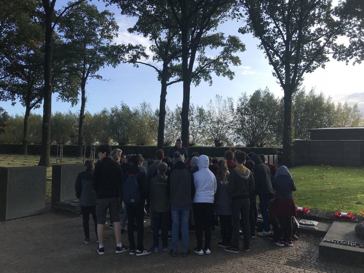 KS3hist's tweet photo. Day 3 - Languemarck German Cemetery. #Belgium2018 https://t.co/0onr7JnnVz