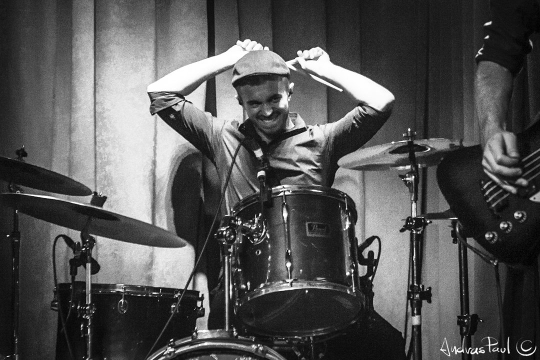 Death_of_Death1's tweet photo. Our Master Time Keeper and Brain Holes Driller: Basile Combes #drummer #dumming #live #boyfromthecrowd #LoudAsFuck https://t.co/vQc2acEyGn