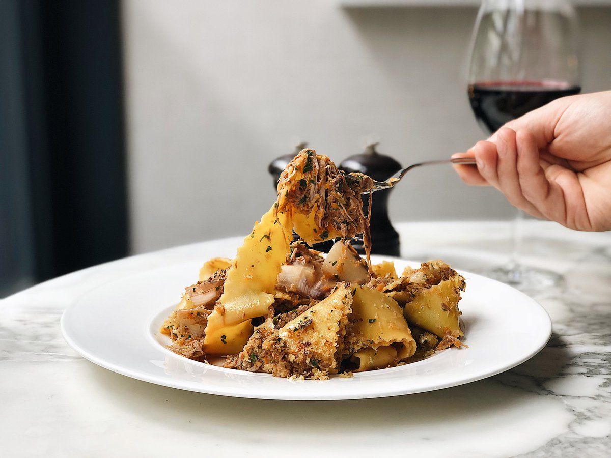Ragù rules: the more you forget about it, the better it becomes.

Gressingham duck pappardelle with pangrattato. Part of our new autumn pastas 🍝

#Pasta #Bernardis #ItalianFood #LondonDining #LondonRestaurants #LondonFood #LondonEats #Marylebone #PortmanVillage