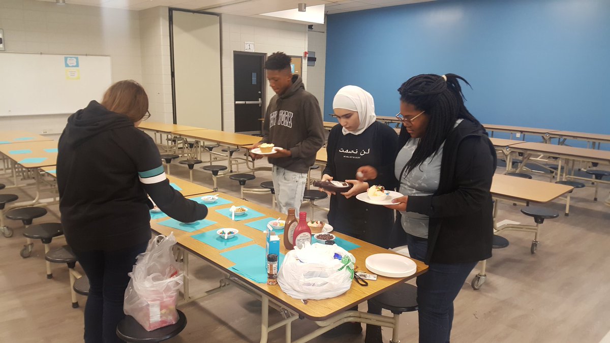 hale_rep's tweet photo. Two Scoops Club celebrated their first party! https://t.co/V9K8N4xEdn