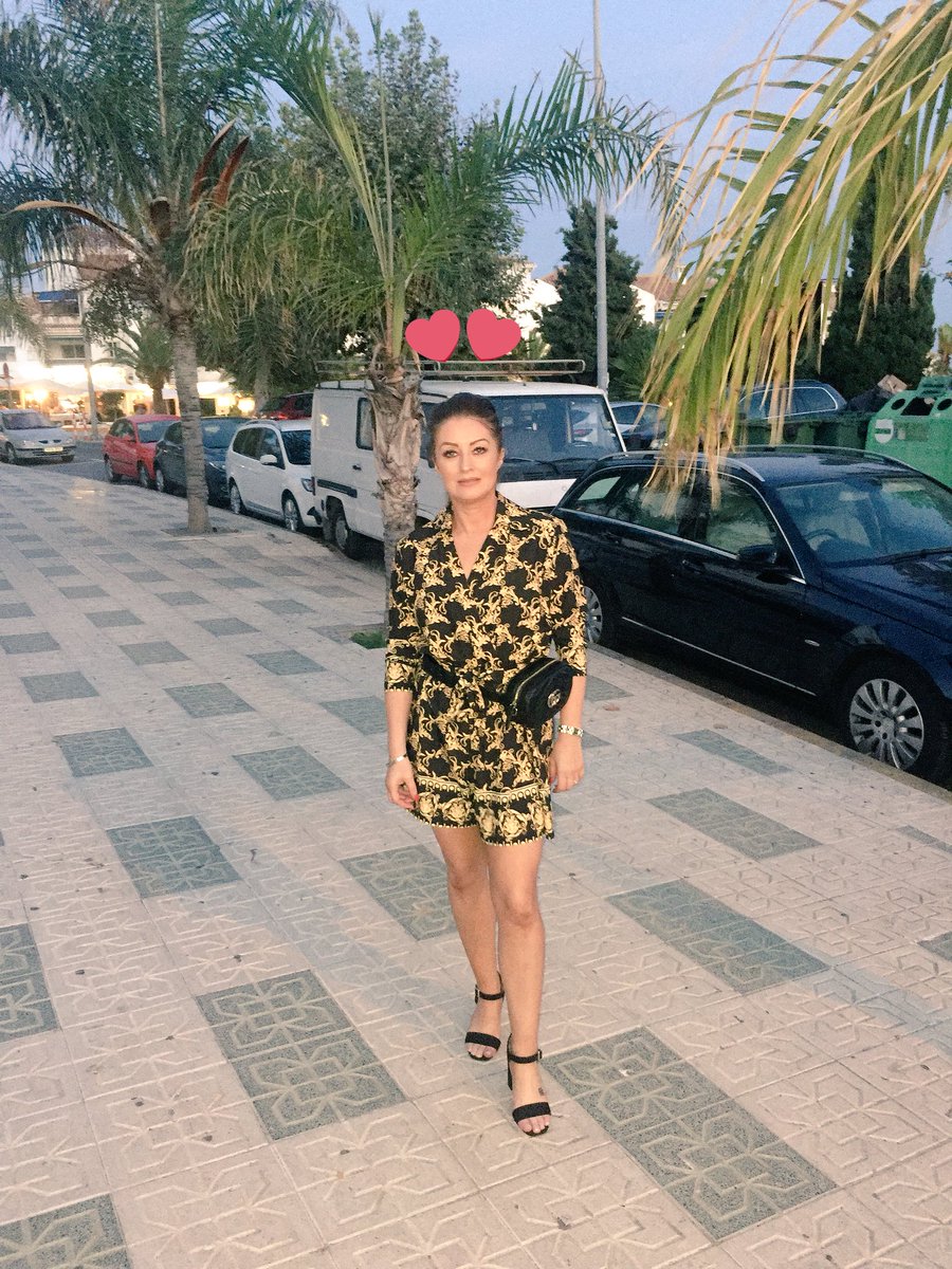 72Manison's tweet photo. Nerja October 2018 with my @PaulBrown339376 ❤️❤️❤️ https://t.co/4VYfuO7hkV