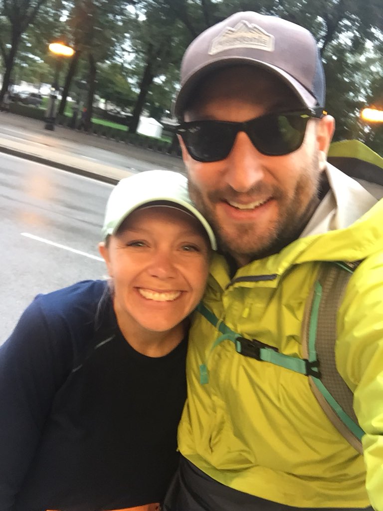 PatrickReget's tweet photo. Meg is all set to kick off her 9TH!!!!!#ChicagoMarathon https://t.co/ABmsyZjlbL