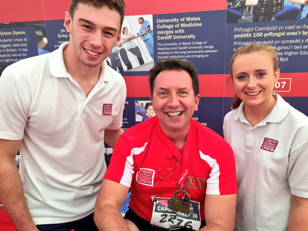 DrJonesWales's tweet photo. Big shout out to Tom and Zoe of @cardiffuniphysio making sure #TeamCardiff can actually walk again after the @CardiffHalf ! Great work and on a Sunday too! These guys are doing a brilliant job! @cardiffuni https://t.co/C09SCGvz3F