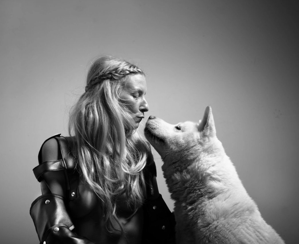 GlitBallSuicide's tweet photo. #SIMMERDOWN #ionnalee #ManWithoutCountry @ionnalee @mwc_music #EVERYONEAFRAIDTOBEFORGOTTEN #EABF https://t.co/8woTQmFYIB https://t.co/5mOeuYeKFE
