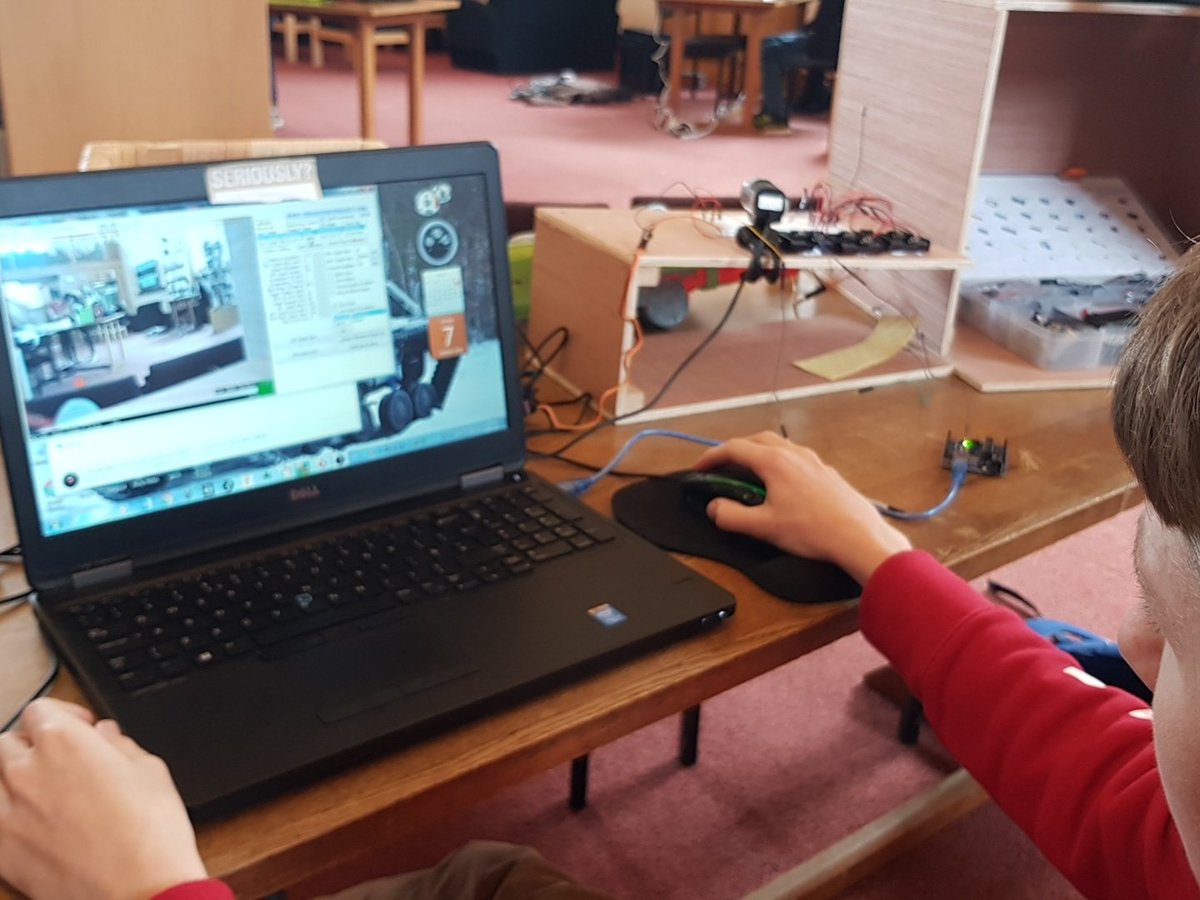 MSComputing's tweet photo. #WyeHack Monmouth, Fynn automating his nerf gun with Arduino https://t.co/wt6cheQWZG