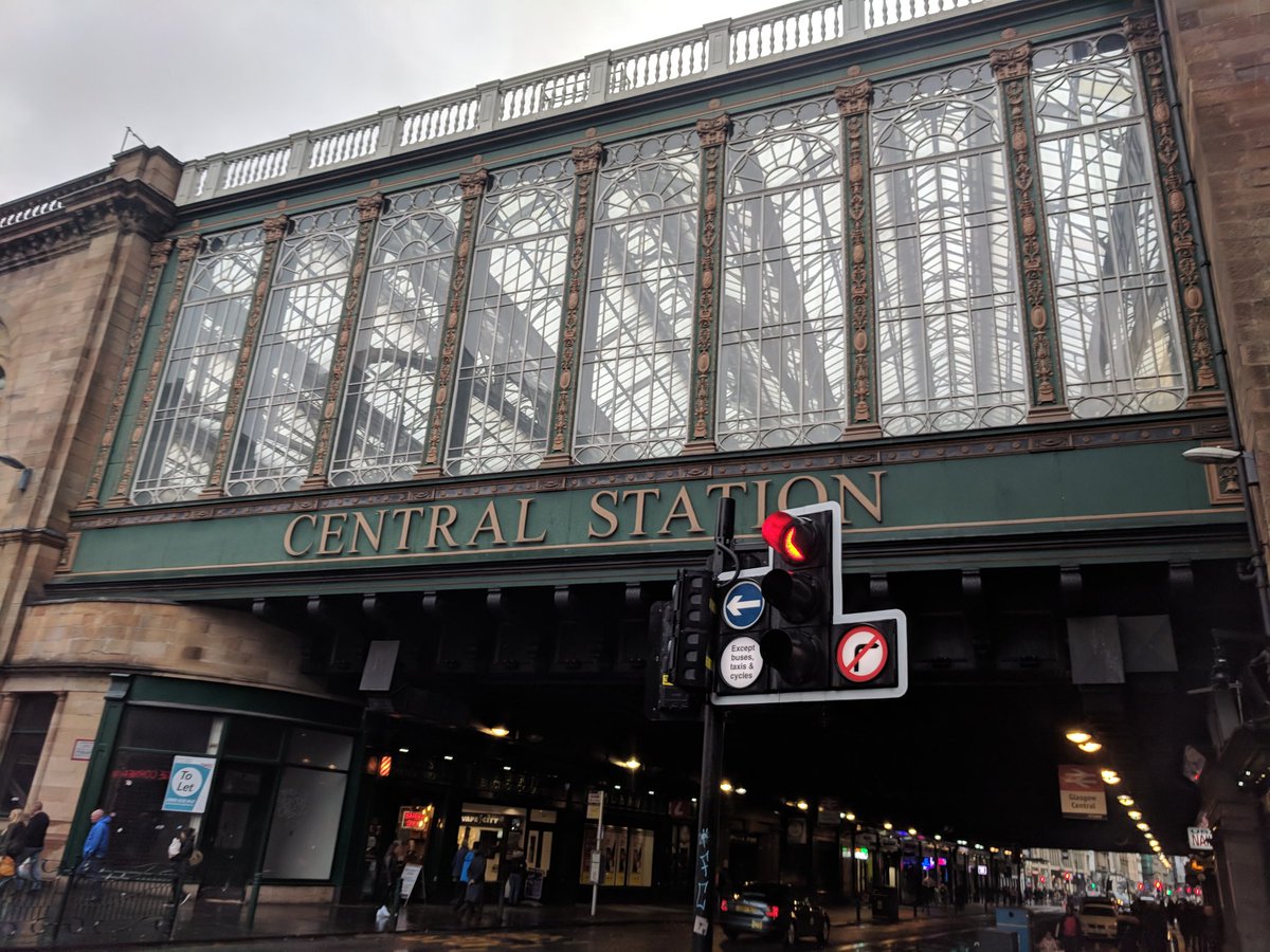 CPorteous's tweet image. And I'm off to #Newcastle. Looking forward to opening #sqlrelay with a 09:30 session tomorrow! #PowerShell ❤️s #PowerBI