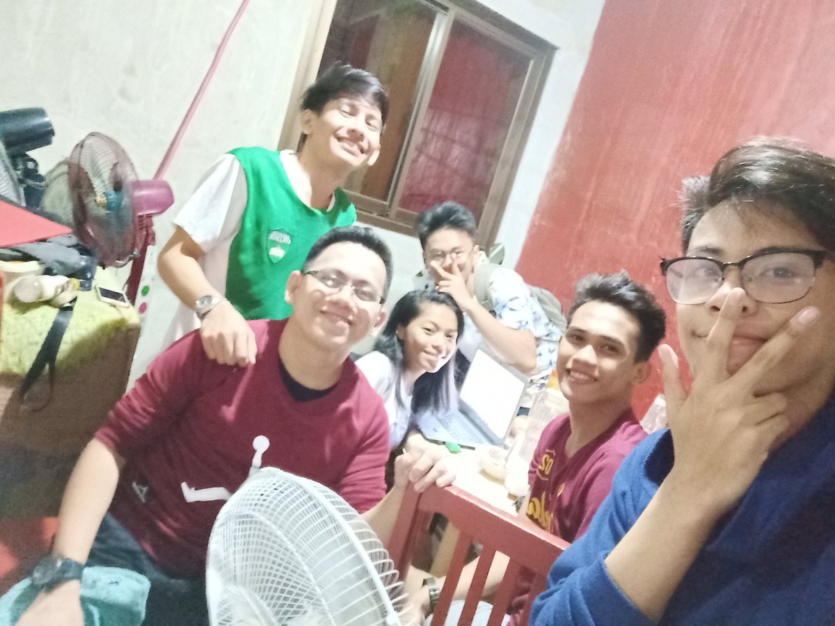 nikkoOpps's tweet photo. Kahit man lang PHYSICAL SUPPORT maibigay koo! Laban HEARTS 💞 THE LAST PIECE x ESKINITA 👌❤
#editingteam 💪 https://t.co/oKvPpFhL4p