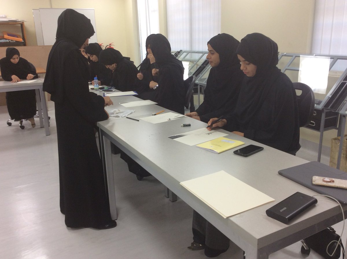 ColoursEdu's tweet photo. ورشة #أساسيات_استخدام_قلم_الرصاص تذهبُ بالإبداعِ إلى بعدٍ آخر https://t.co/7xW2nBTkhB