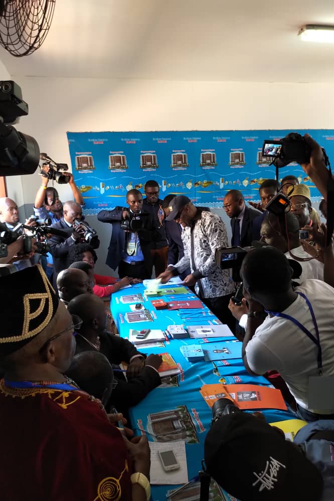 AkereMuna's tweet photo. Today, I completed my duty as a citizen. Thank you to all Cameroonians who did the same. Thank you to all the vote tellers from RMC / Platform of the New Republic who are in the polling stations.
The future will be built TOGETHER!
#237Vote #237NOW #VoteRED #Etoudi2018 https://t.co/SJVniucs7M