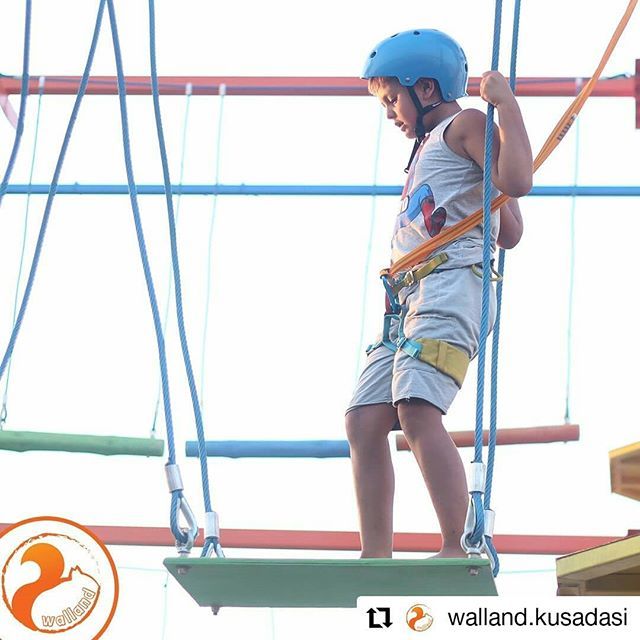 Korkunun cesarete dönüştüğü an 💪
<a href="/walland/">WalnutSnitch204</a>.kusadasi
#tirmanmaduvari #macerakalesi #climbing #boulder #outdoor #climbingwall #ropecourse #eglenceninzirvesi #wallandtr #kusadasi #kusadasiavm ift.tt/2OOCrff