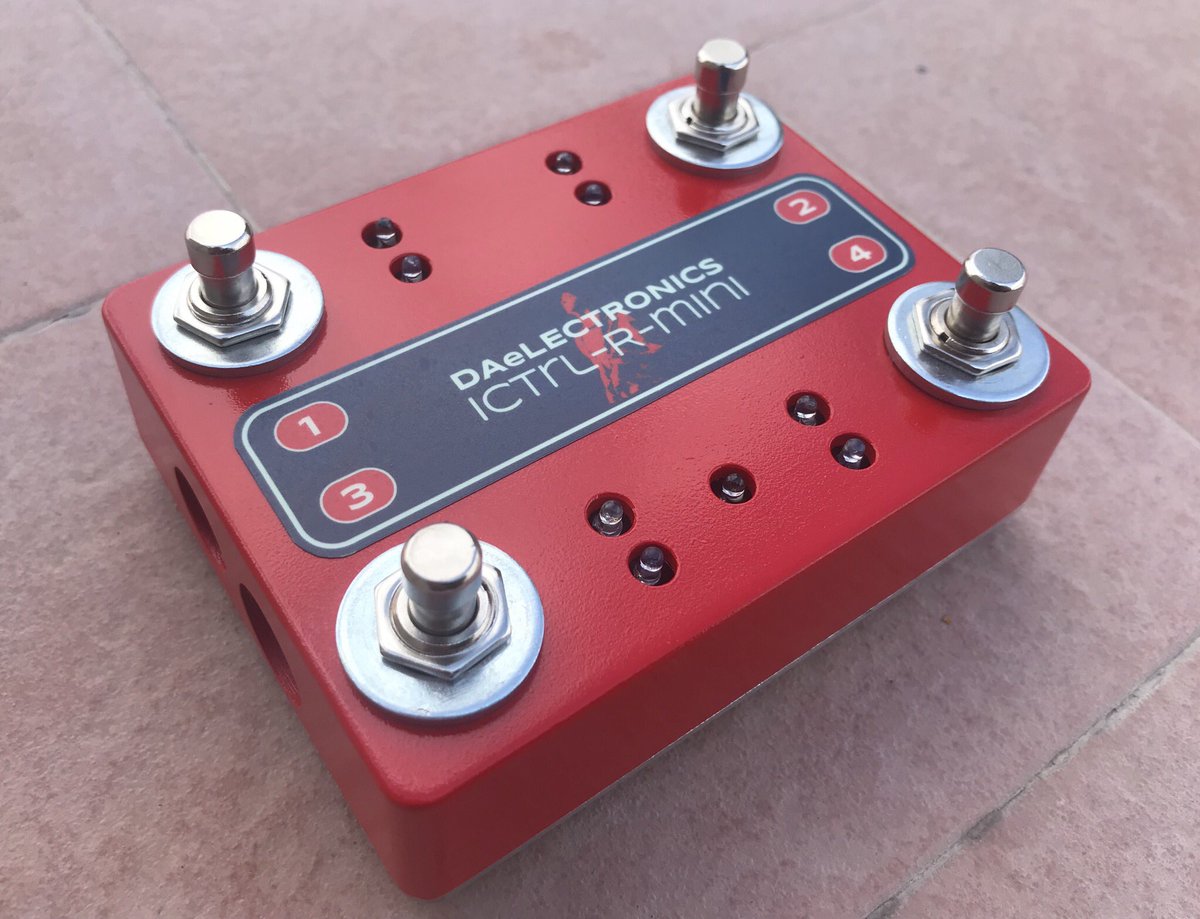 da_electronics's tweet photo. This mini is a gift from the daelectronics team for one of the greatest musicians of our times whose guitar playing has actually nothing to do with the word “mini” 😁
get your mini at 
https://t.co/5ESnhcdVJN https://t.co/VSQTOibiVt