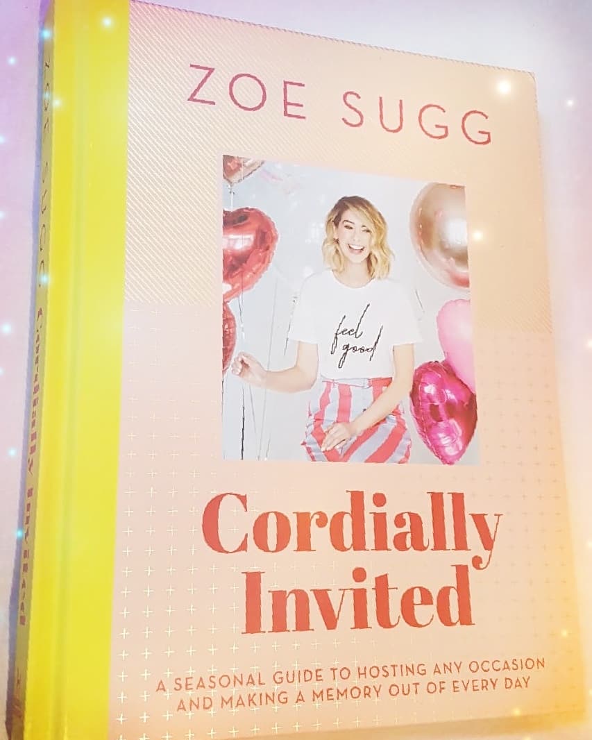 Foxytsa's tweet image. So excited to start using #cordiallyinvited for Christmas time 🎄🎁 #favouritetimeoftheyear🎄 @zoesugg @zoella love these kind of books 🤗💜
